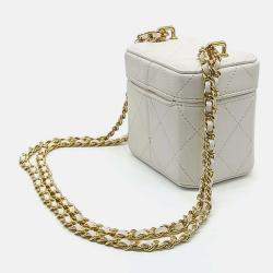 Pre Owned Chanel White Leather Vanity Mini Crossbody Bag