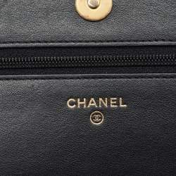 Pre Owned محفظة شانيه سلاسل بحزام سي سي جلد أكافيار مبطن أسود