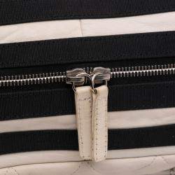 Pre Owned Chanel Cream CC Quilted Lambskin Zip Shoulder Bag