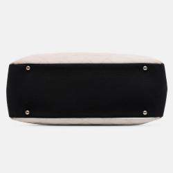 Pre Owned Chanel Cream CC Quilted Lambskin Zip Shoulder Bag