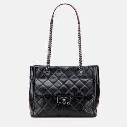 Pre Owned حقيبة يد شانيل أسود ثنائي اللون جلد عجل مبطن صغير مطلي لامع