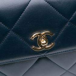 Pre Owned Chanel Black Medium Lambskin Trendy CC Top Handle Bag