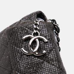 Pre Owned Chanel Black Quilted Laminated Fabric Chain Evening Crossbody Bag