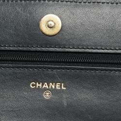 Pre Owned Chanel Multicolor Quilted Tweed 19 Wallet on Chain