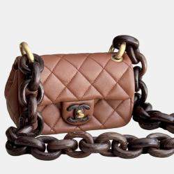 Pre Owned Chanel 23A Wooden Chain Shoulder Bag