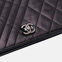 Pre Owned Chanel Black Lambskin Coco Boy Wallet On Chain