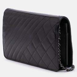 Pre Owned Chanel Black Lambskin Coco Boy Wallet On Chain