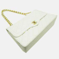 Pre Owned Chanel Paris Limited Edition Double Flap Shoulder Bag In White Lambskin