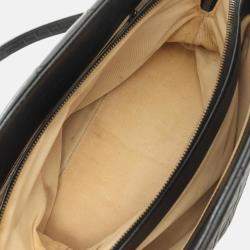 Pre Owned Chanel Matelasse Shoulder Bag Lambskin (Sheepskin) Black