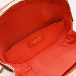 Pre Owned Chanel Matelasse Vanity Case Handbag Chain Shoulder Leather White Red