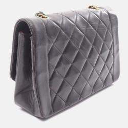 Pre Owned Chanel CC Matelasse Diana Flap Black Lambskin Leather Shoulder Bag