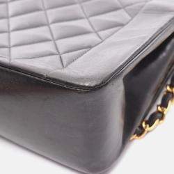 Pre Owned Chanel CC Matelasse Diana Flap Black Lambskin Leather Shoulder Bag