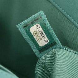Pre Owned Boy Chanel Emerald Green Lambskin Small Chain Shoulder Bag