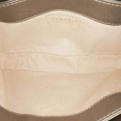 Pre Owned Chanel Brown Small Aged Calfskin Lady Pearly Flap