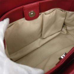 Pre Owned Chanel Bordeaux Calfskin Hamptons Ultra Stitch Tote Chain Handbag