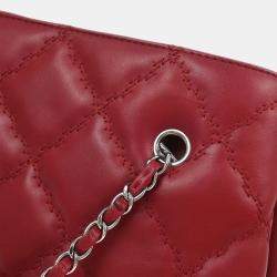 Pre Owned Chanel Bordeaux Calfskin Hamptons Ultra Stitch Tote Chain Handbag