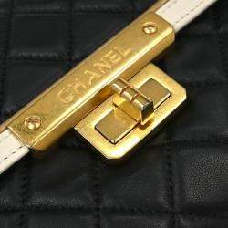 Pre Owned Chanel Black Lambskin Mademoiselle Lock Shoulder Bag