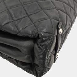 Pre Owned Chanel Black Lambskin Tote Handbag