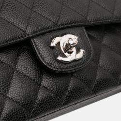 Pre Owned Chanel Black Medium Classic Caviar Double Flap