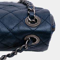 Pre Owned Chanel Blue Medium Quilted Iridescent Caviar Easy Flap