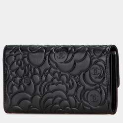 Pre Owned Chanel Black CC Lambskin Embossed Camellia Flap Wallet