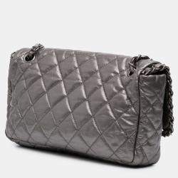 Pre Owned Chanel Grey Medium Quilted Metallic Aged Calfskin Chain Me Flap