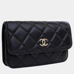 Pre Owned Chanel Black Quilted Lambskin Maxi Pearls Clutch With Chain