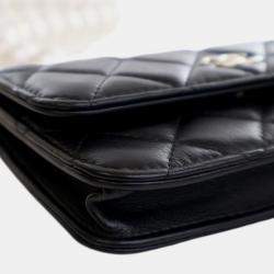 Pre Owned Chanel Black Quilted Lambskin Maxi Pearls Clutch With Chain