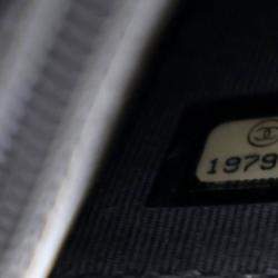 Pre Owned Chanel Patent Wallet On Chain (WOC)