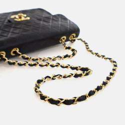 Pre Owned Chanel Vintage Maxi Lambskin Single Flap Bag