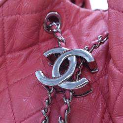 Pre Owned Chanel Vintage Pink Shiny Calfskin Drawstring Bucket Bag