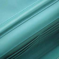 Pre Owned Chanel Green Lambskin Classic Wallet On Chain 