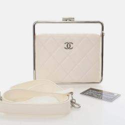 Pre Owned Chanel White Lambskin Metal Bar Flap Bag