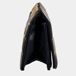 Pre Owned Chanel Black Pochette en Satin et Metal Bag