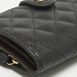 Pre Owned Chanel Black Quilted Caviar Leather L-Zip Wallet