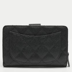 Pre Owned Chanel Black Quilted Caviar Leather L-Zip Wallet