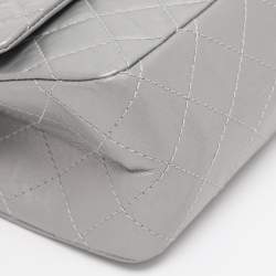 Pre Owned Chanel Silver Quilted Leather 226 Classic Reissue 2.55 Flap Bag