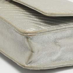 Pre Owned Chanel Silver Chevron Leather CC WOC Bag