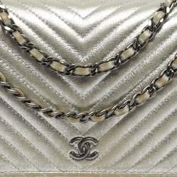 Pre Owned Chanel Silver Chevron Leather CC WOC Bag
