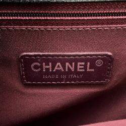 Pre Owned Chanel Boy Chanel Chain shoulder Bag Black Lambskin Patent Leather Size Large