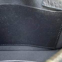 مملوكة مسبقًا Chanel Matelasse Black/White Lambskin Chain Clutch Bag