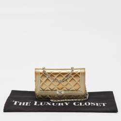 Pre Owned Chanel Metallic Grey Quilted Patent Leather Classic Boy WOC Bag