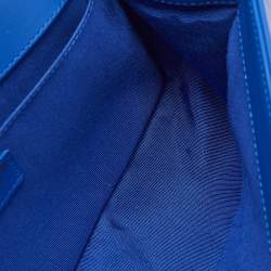 Pre Owned Chanel Blue Chevron Leather Medium Boy Flap Bag