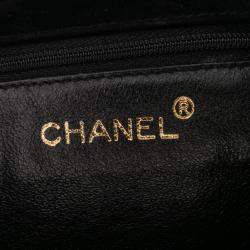 Pre Owned Chanel Black CC Quilted Velvet Flap