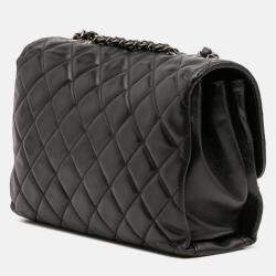 Pre Owned Chanel Black Small Quilted Lambskin Coco Loop Flap