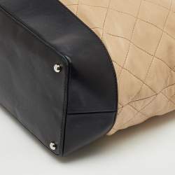 Pre Owned Chanel Beige/Black Quilted Leather VIP Grand Shopping Bag