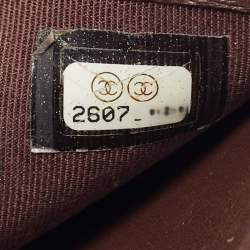 مملوكة مسبقًا محفظة شانيل سي سي ثلاثية الطي جلد مبطن أسود