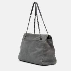 Pre Owned Chanel Grey Large Calfskin Ultra Stitch Hamptons Enamel CC Tote