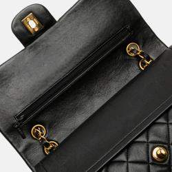 Pre Owned Chanel Black Medium Classic Lambskin Double Flap