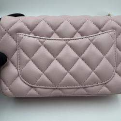 Pre Owned حقيبة شانيل وردية جلدية مبطنة صغيرة مستطيلة كلاسيكية برفرف واحد